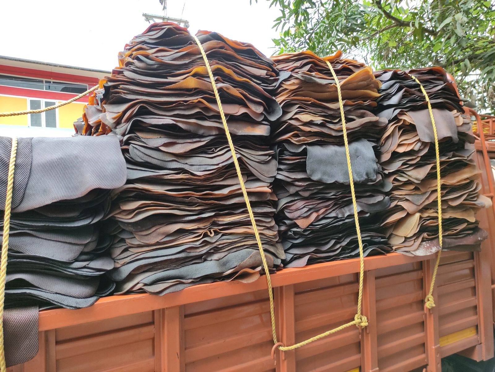 RSS3 Ribbed Smoked Rubber Sheets